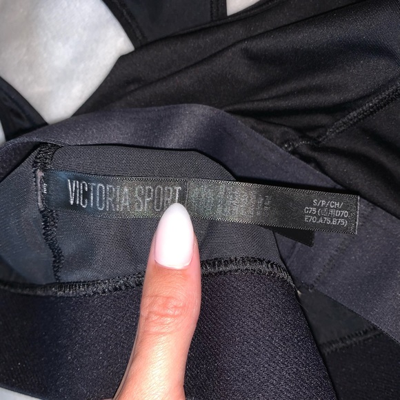 Victoria’s Secret Sports Bra - Picture 2 of 3